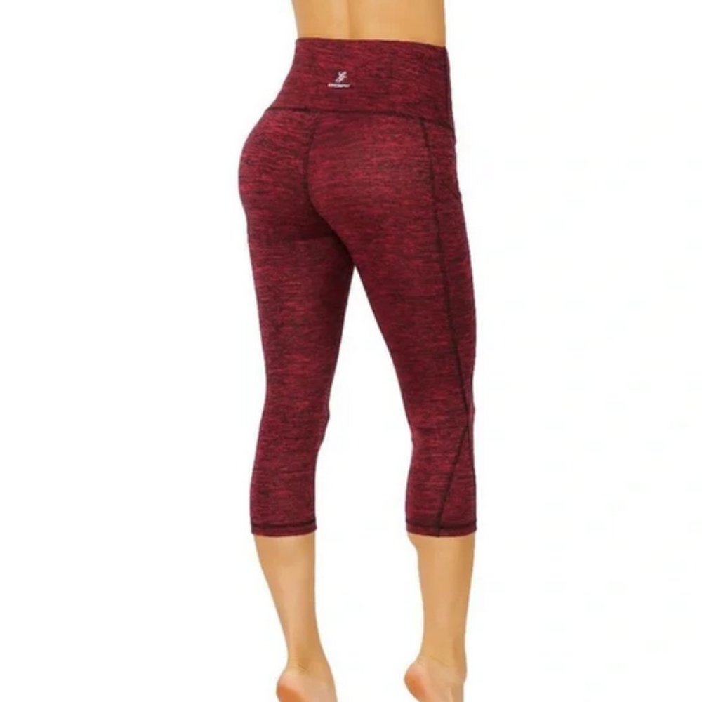 CodeFit Capri Power Flex Dry-Fit Leggings with Pockets in Heathered Red
